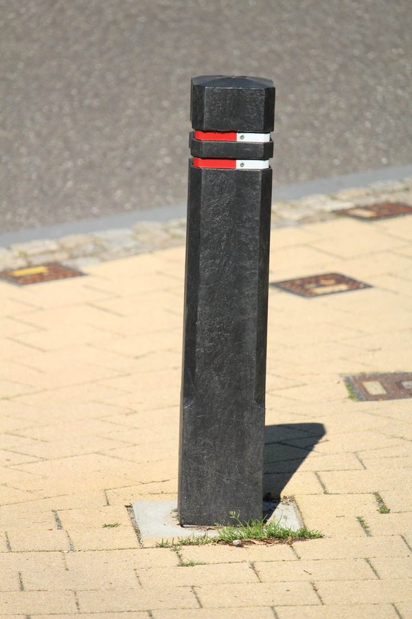 Bornes escamotables automatiques de dissuasion : sécurisez votre accès